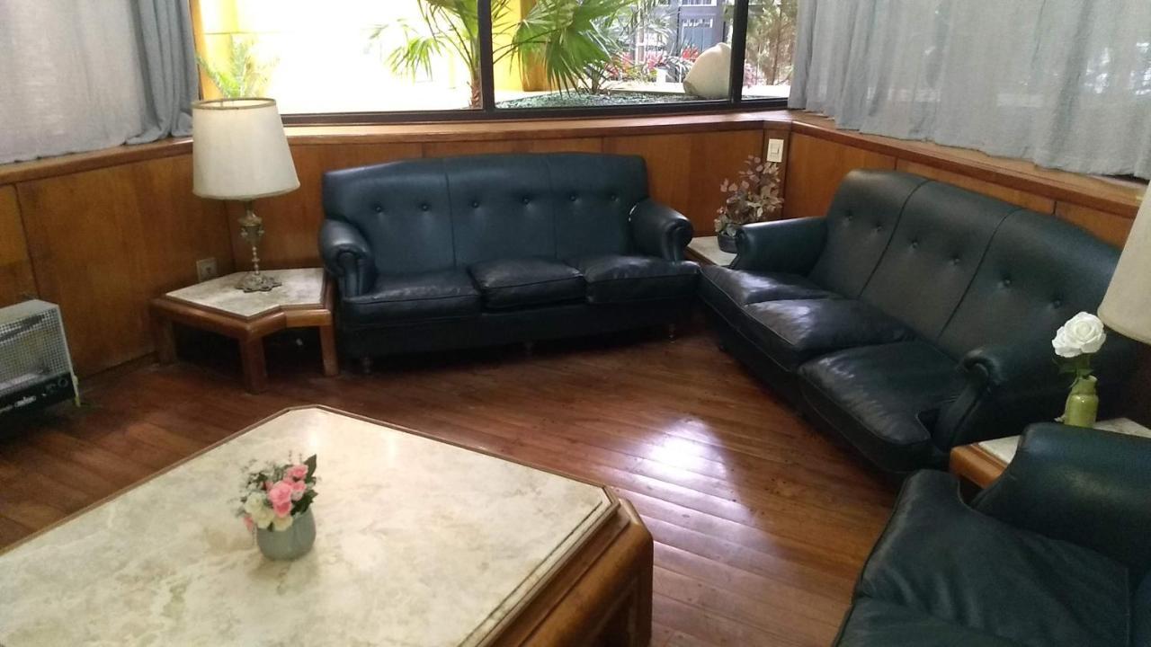 El Circulo Hotel 3*